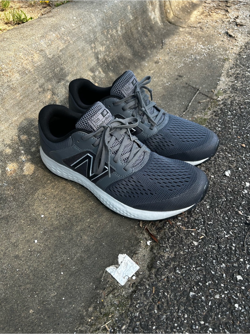 New Balance 520 v5 Comfort Ride Gray Black Athletic Running Shoes (Men’s 10)